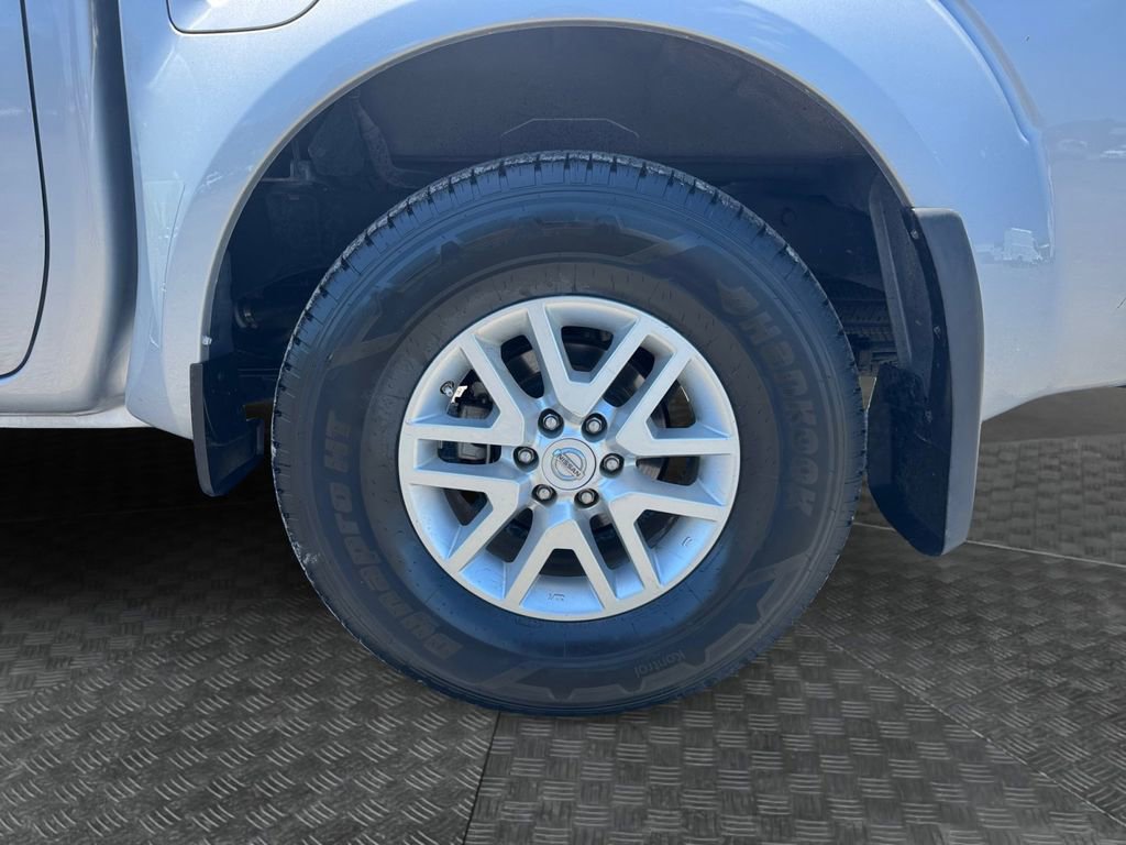 Used 2019 Nissan Frontier SV w/ Value Truck Package RWD image 14