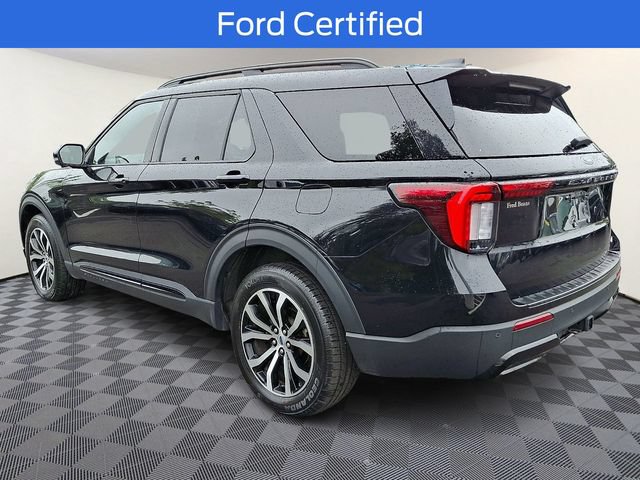 Certified 2025 Ford Explorer ST-Line AWD/4WD image 4