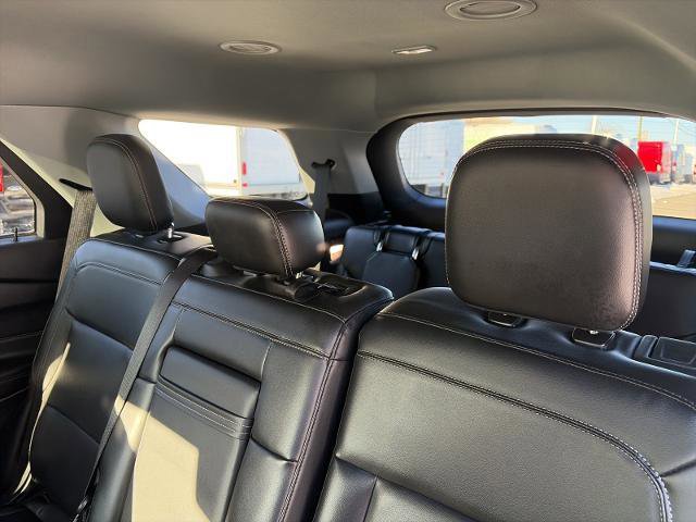 Certified 2022 Ford Explorer XLT w/ Equipment Group 202A image 30