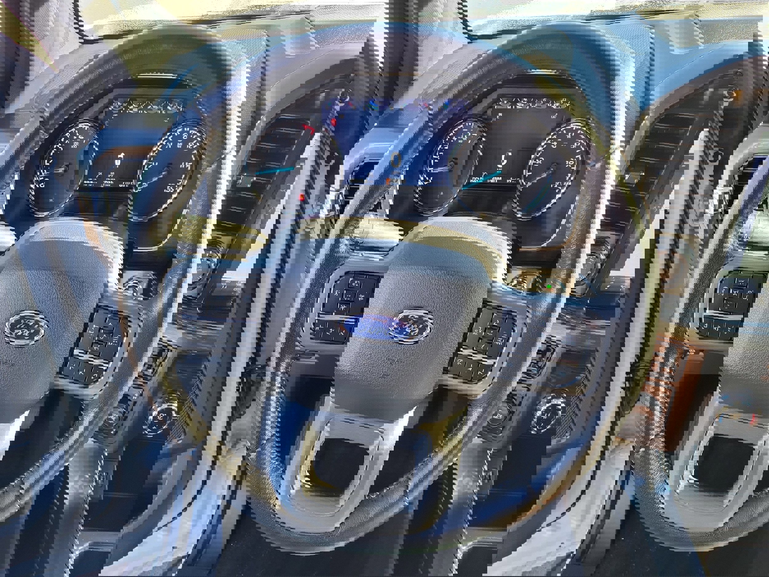 Certified 2021 Ford F150 XLT w/ Equipment Group 302A High image 25