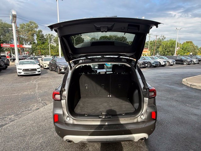Certified 2023 Ford Escape Active w/ Tech Pack #2 AWD/4WD image 8
