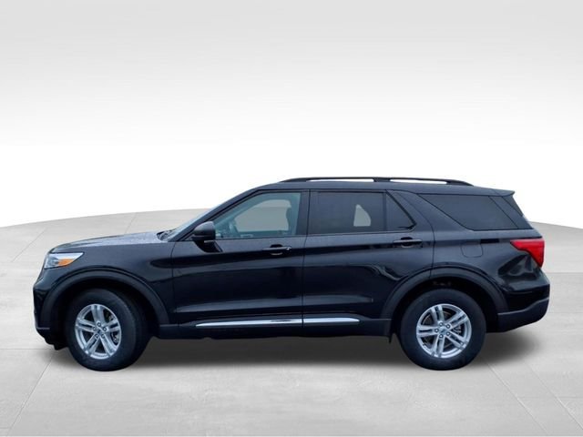 Certified 2023 Ford Explorer XLT w/ Class IV Trailer Tow Package AWD/4WD image 19