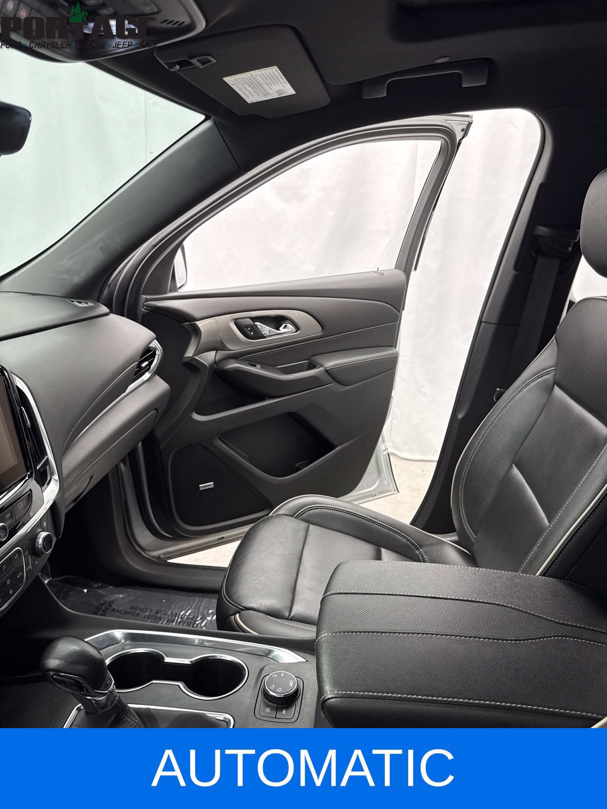 Used 2022 Chevrolet Traverse Premier w/ Redline Edition AWD/4WD image 22