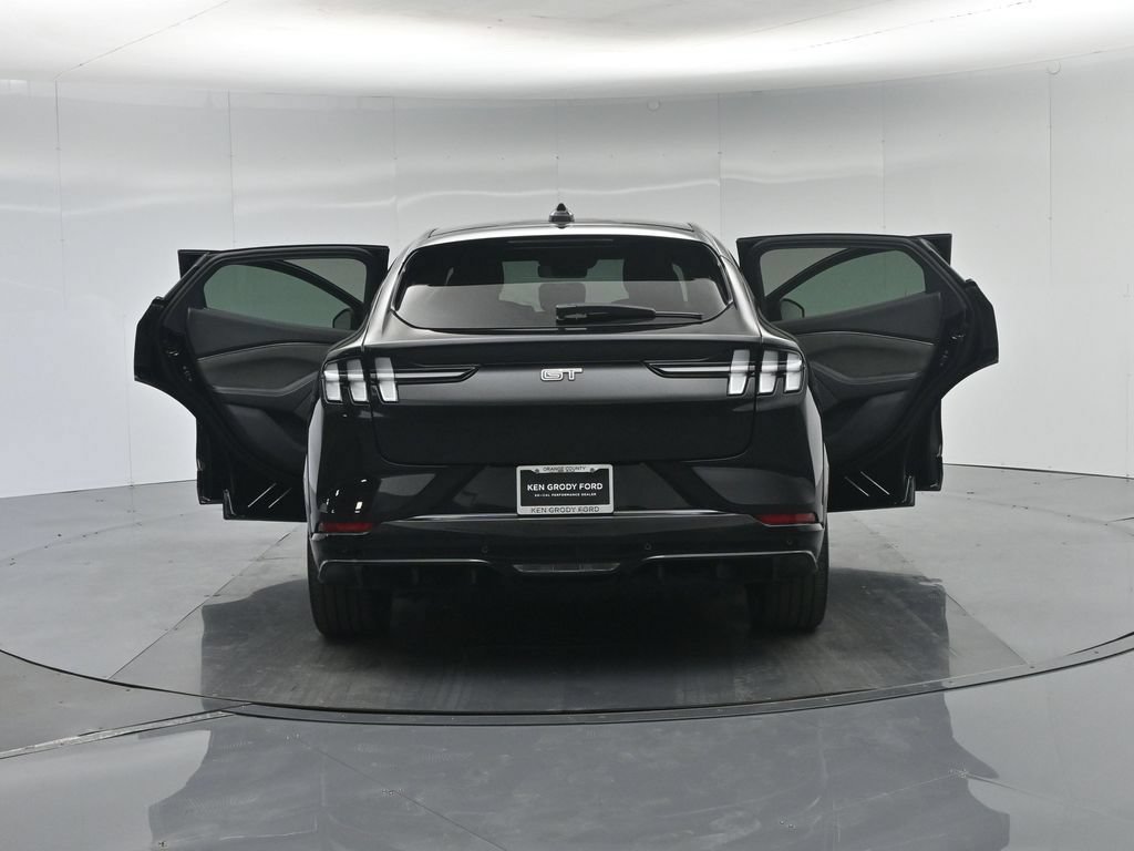 Certified 2025 Ford Mustang Mach-E GT AWD/4WD image 33