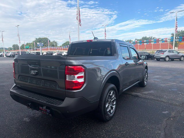 Certified 2025 Ford Maverick XLT w/ Equipment Group 301A AWD/4WD image 3