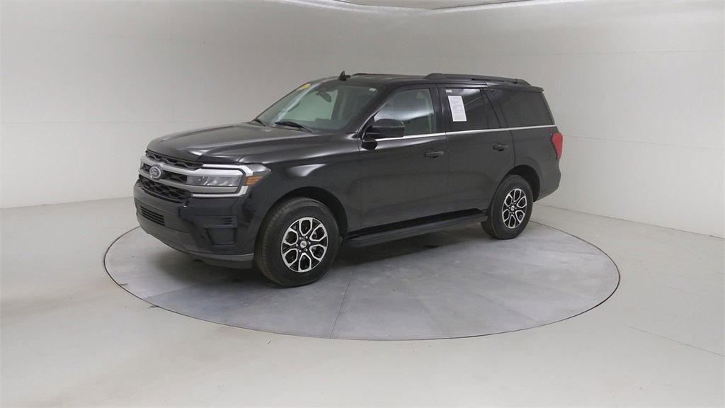 Certified 2024 Ford Expedition XLT image 21