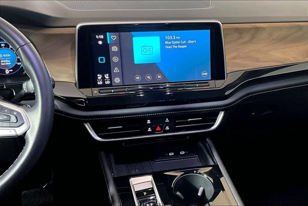 Used 2025 Volkswagen Atlas SE FWD image 5