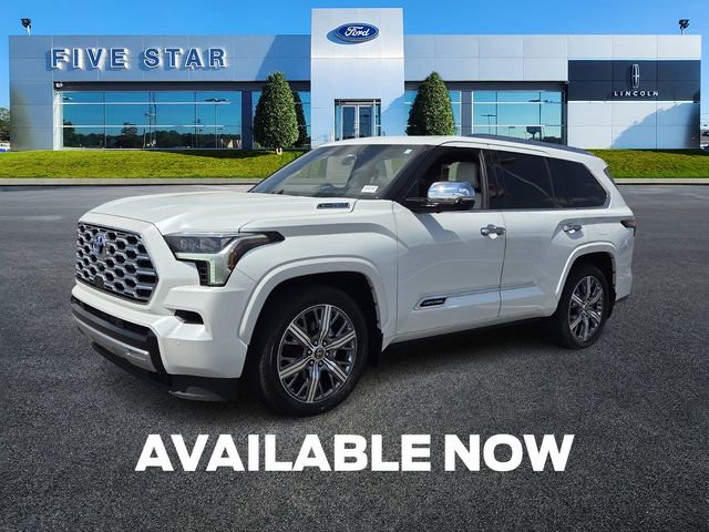 Used 2023 Toyota Sequoia Capstone image 3