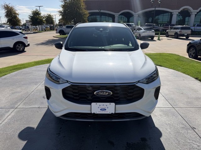 Certified 2024 Ford Escape ST-Line w/ Tech Pack #1 image 5