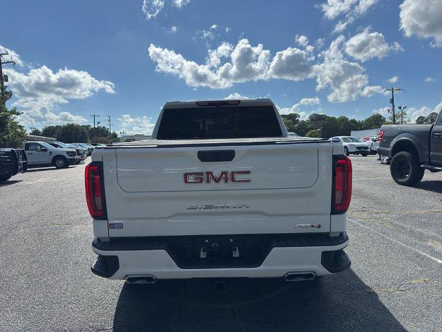 Used 2023 GMC Sierra 1500 AT4 w/ AT4 Premium Package AWD/4WD image 3