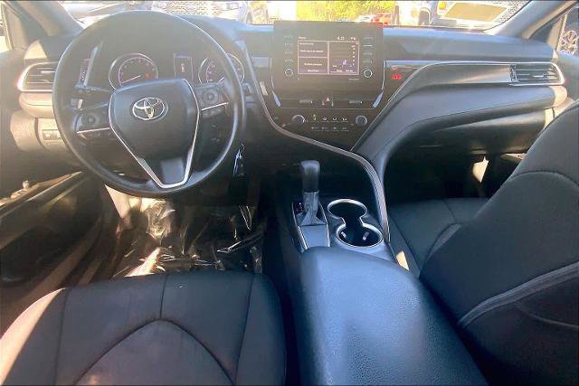 Used 2021 Toyota Camry LE FWD image 16