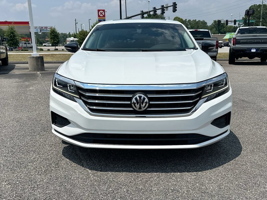 Used 2022 Volkswagen Passat 2.0T FWD image 5