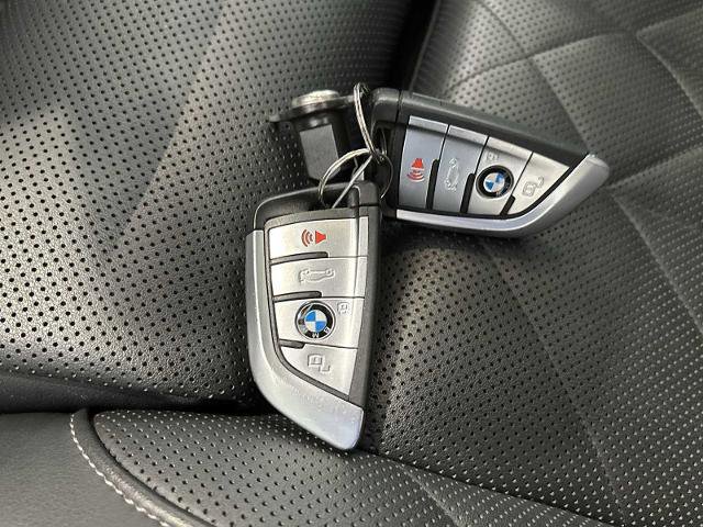 Used 2023 BMW X5 xDrive40i w/ Premium Essential Package image 33