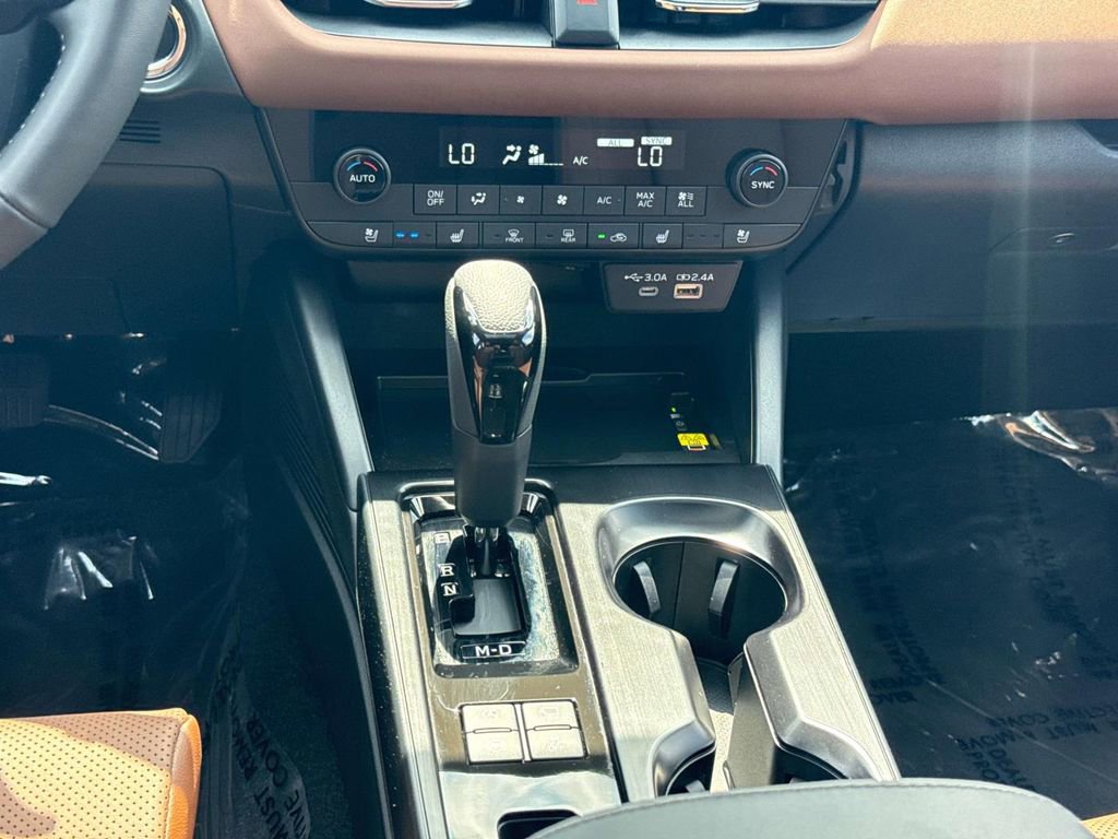 Used 2026 Subaru Outback Touring AWD/4WD image 19