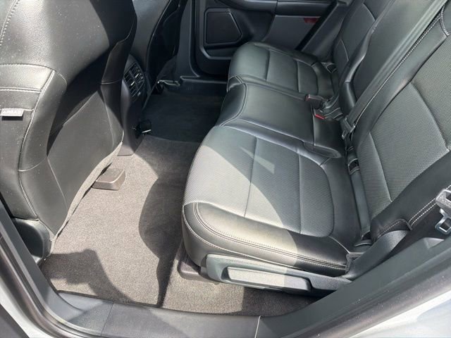 Certified 2020 Ford Escape Titanium image 23