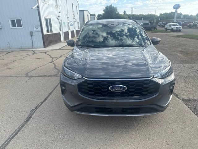 Certified 2025 Ford Escape ST-Line Select AWD/4WD image 6