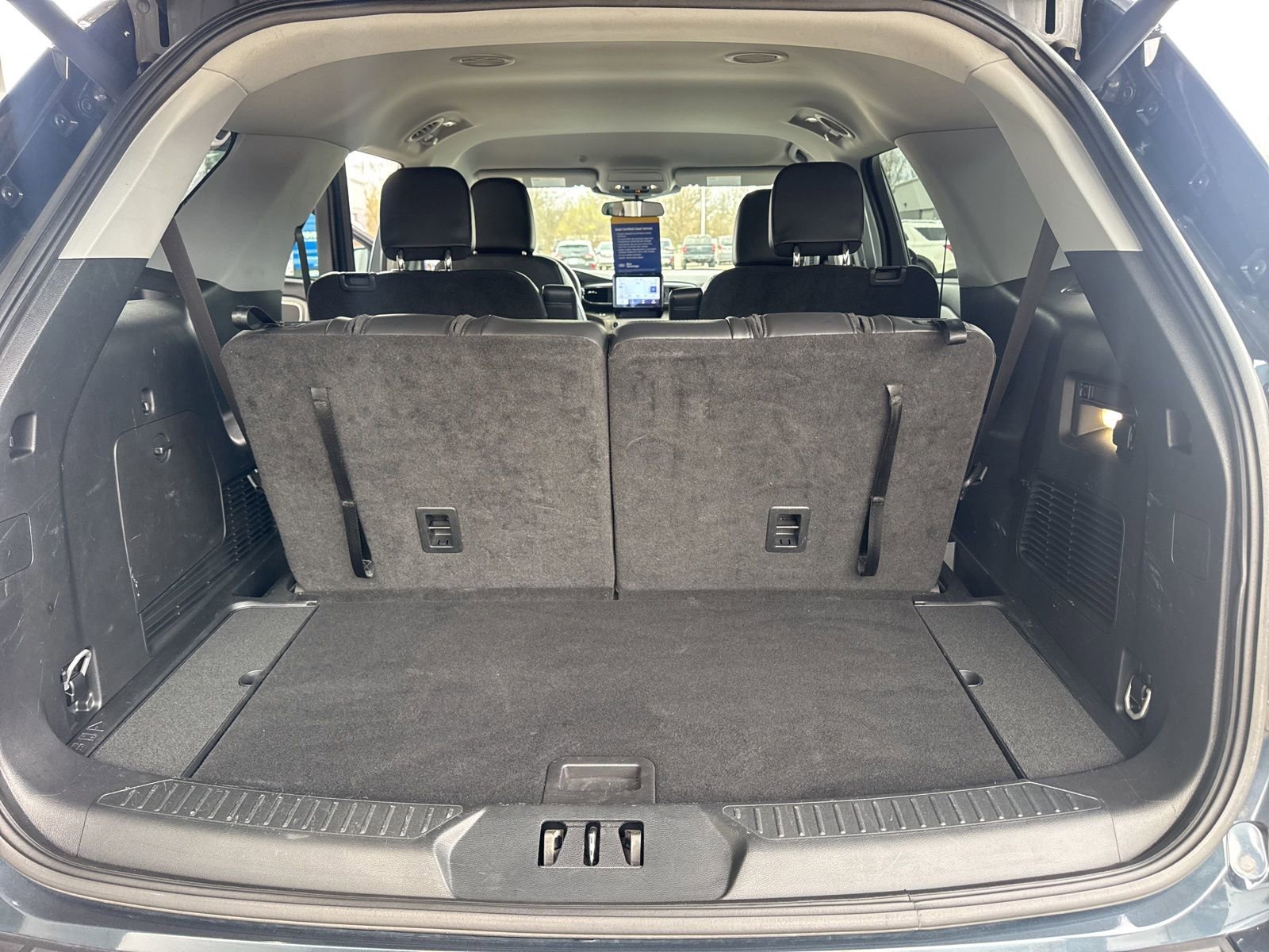 Certified 2023 Ford Explorer XLT w/ Equipment Group 202A image 38