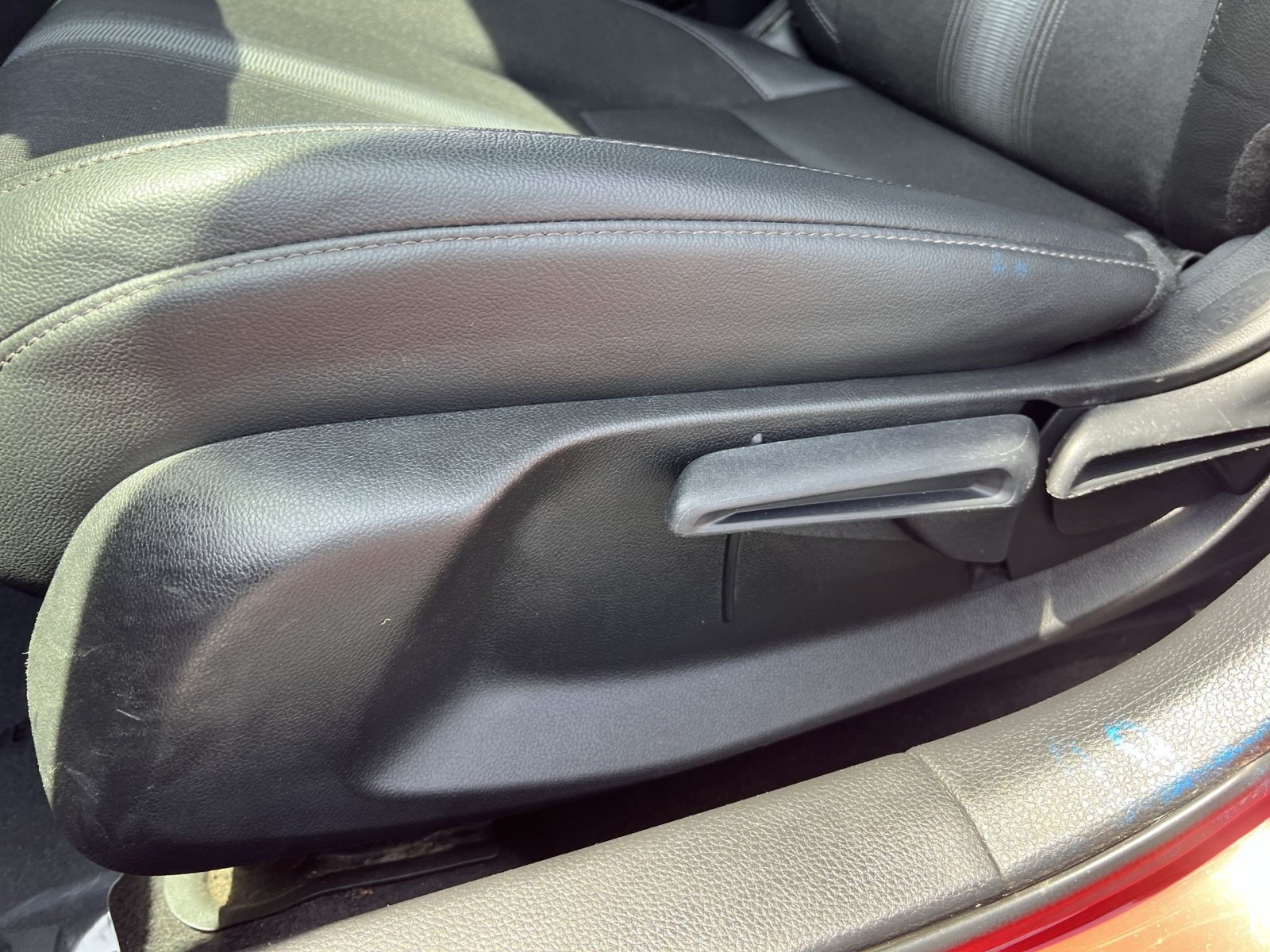 Used 2025 Honda Civic Sport image 14