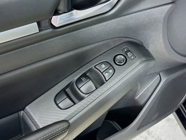 Used 2022 Nissan Altima 2.5 SV image 18