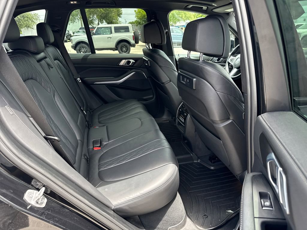 Used 2022 BMW X5 sDrive40i w/ M Sport Package RWD image 28