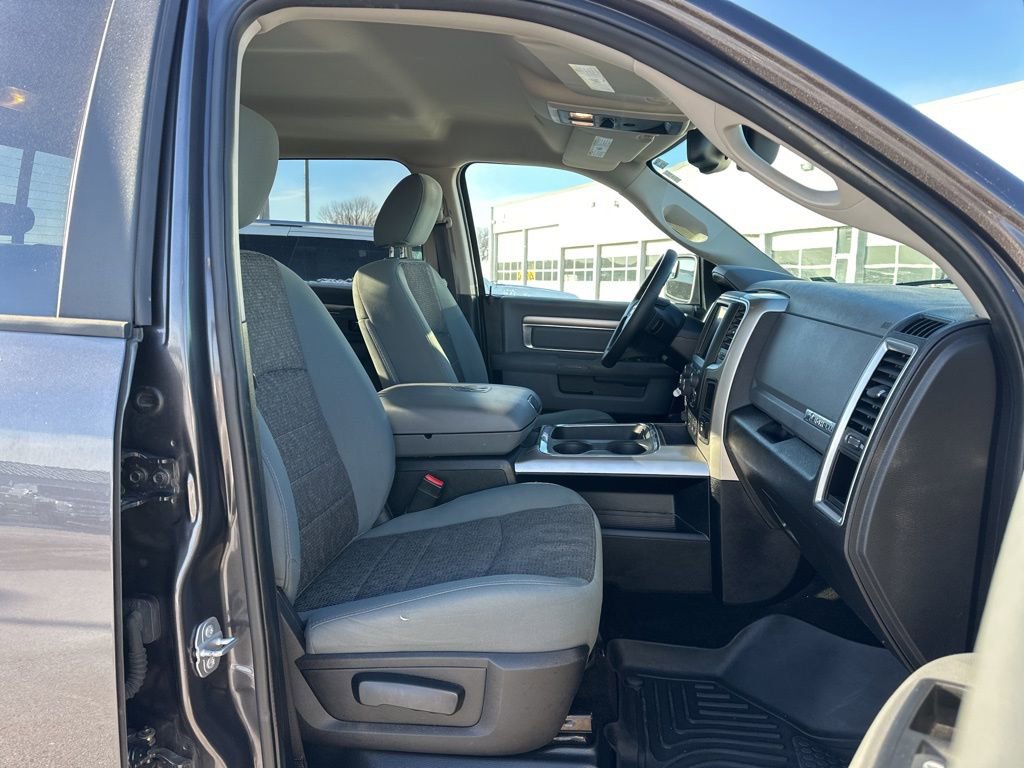 Used 2017 RAM 1500 Big Horn image 30