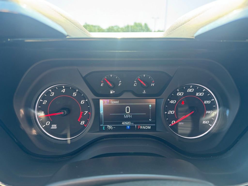 Used 2018 Chevrolet Camaro LT w/ RS Package RWD image 11