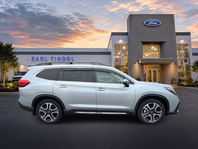 Used 2023 Subaru Ascent Touring AWD/4WD image 9