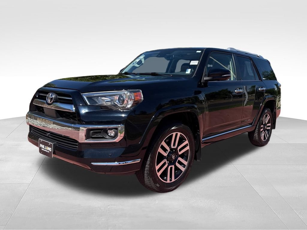 Used 2024 Toyota 4Runner Limited AWD/4WD image 3