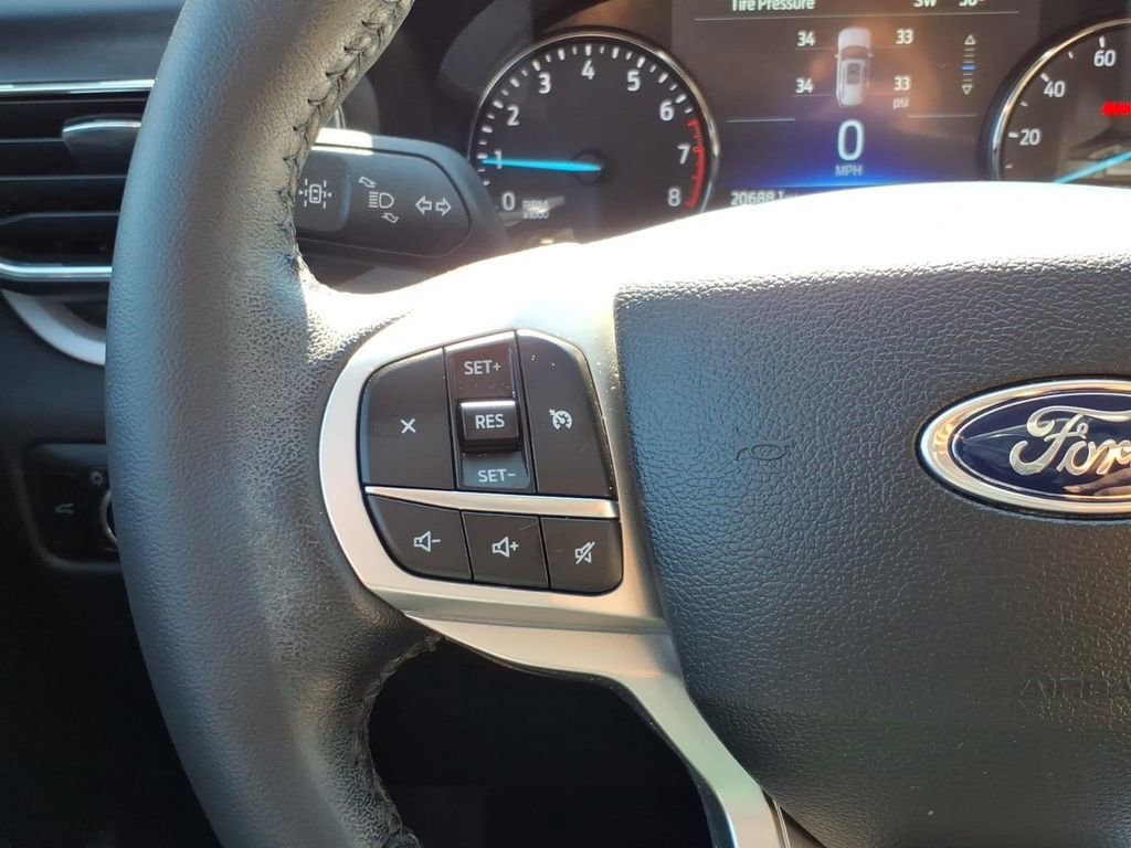 Certified 2023 Ford Explorer XLT w/ Equipment Group 202A image 17