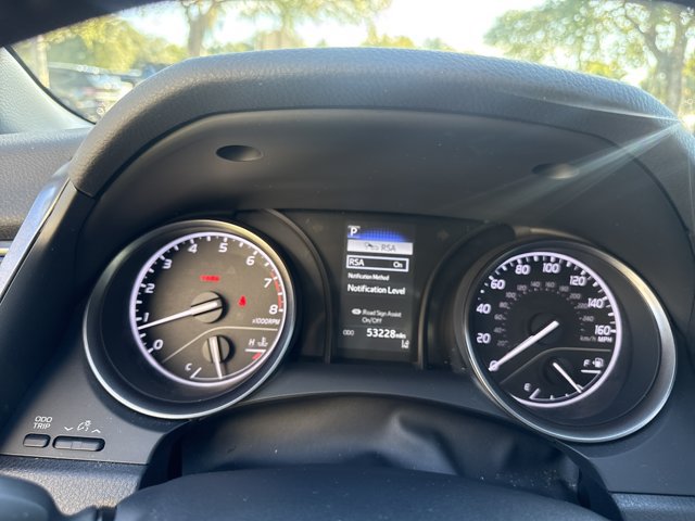 Used 2023 Toyota Camry SE FWD image 22