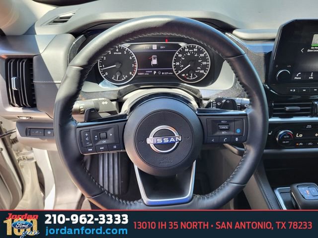 Used 2023 Nissan Pathfinder SL FWD image 25