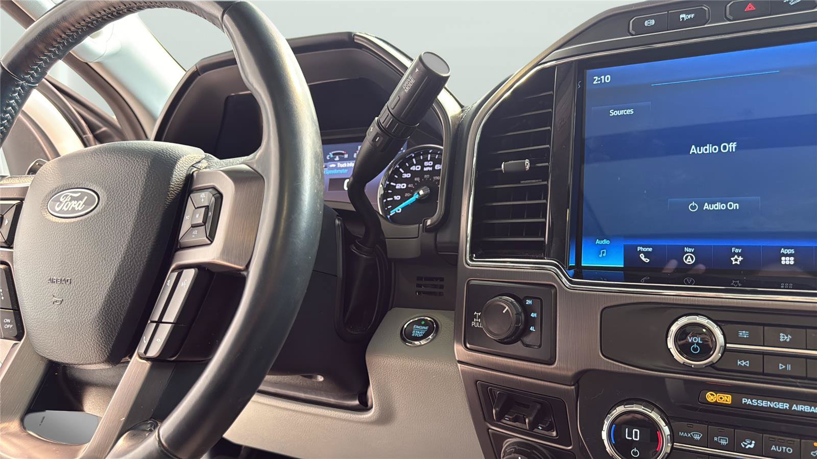 Certified 2022 Ford F250 Limited w/ FX4 Off-Road Package AWD/4WD image 23
