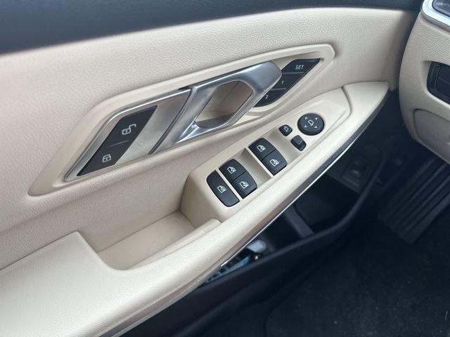 Used 2019 BMW 330i Sedan RWD image 14