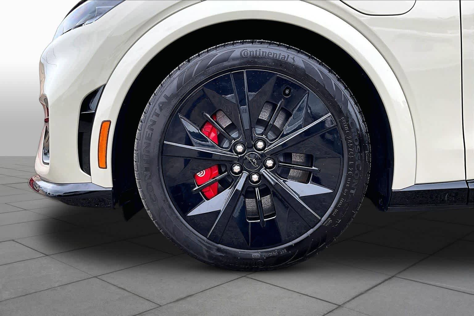 Certified 2025 Ford Mustang Mach-E GT AWD/4WD image 12