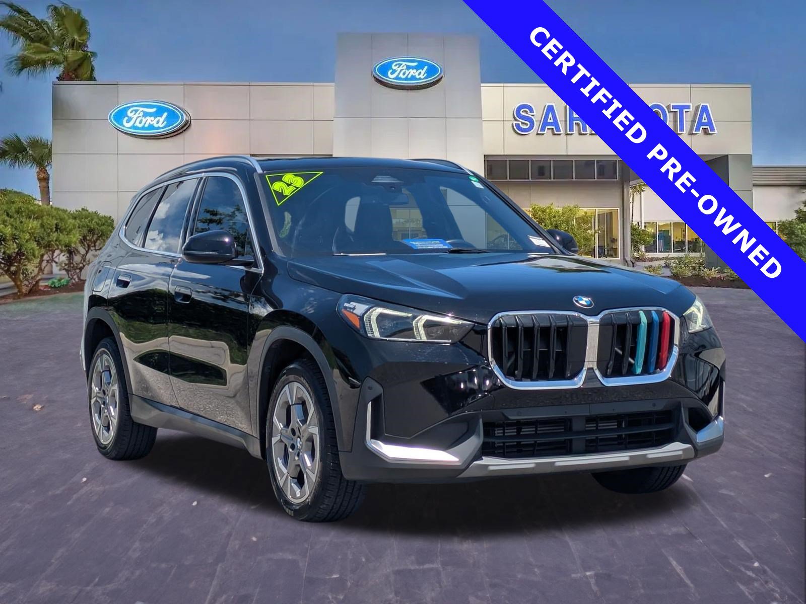 Used 2023 BMW X1 xDrive28i AWD/4WD image 1