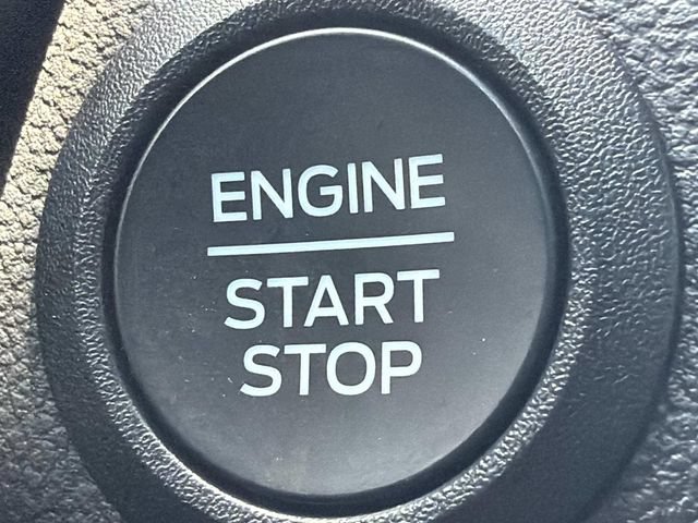 Certified 2025 Ford Escape ST-Line FWD image 27