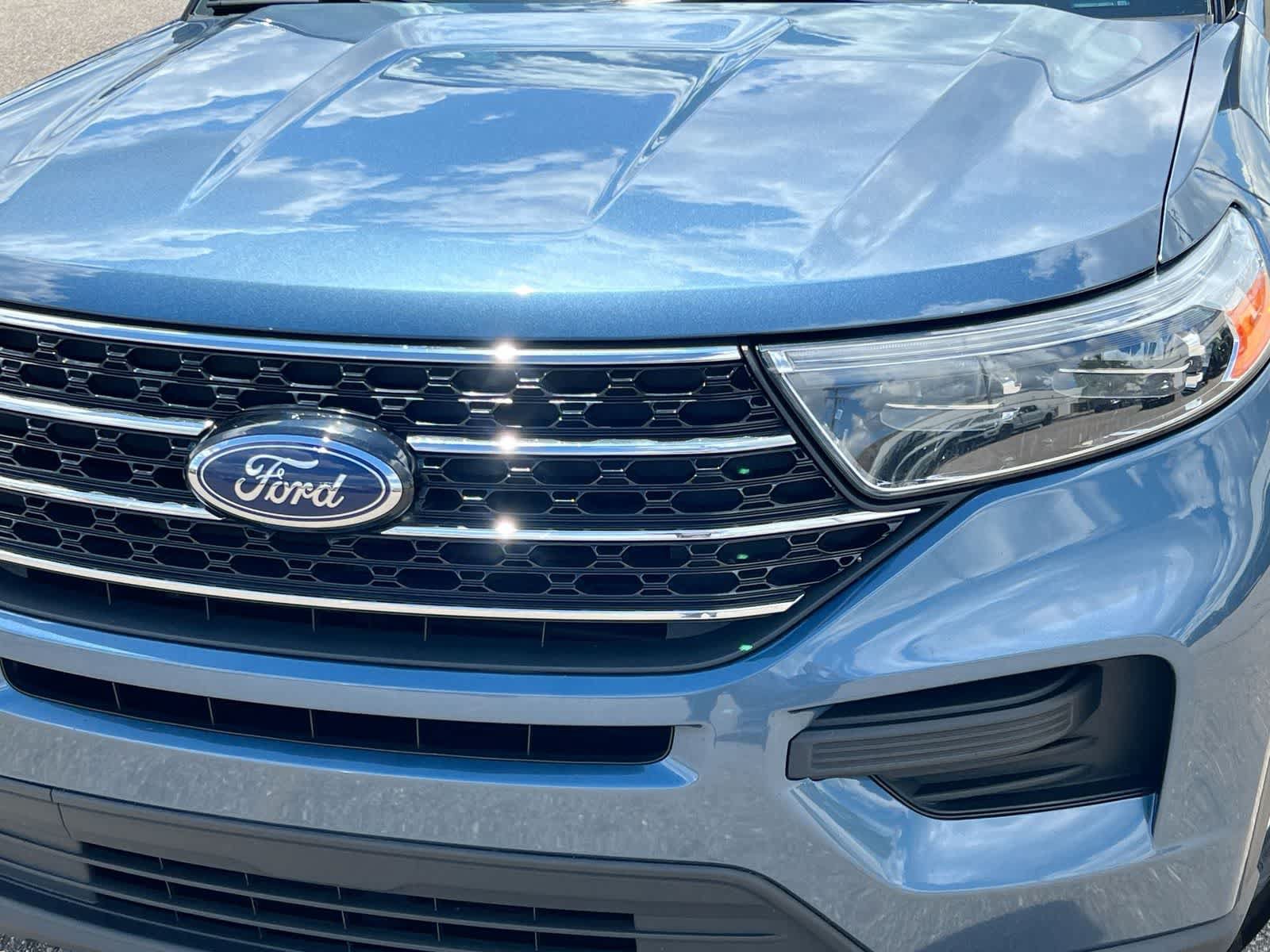 Certified 2020 Ford Explorer XLT AWD/4WD image 11