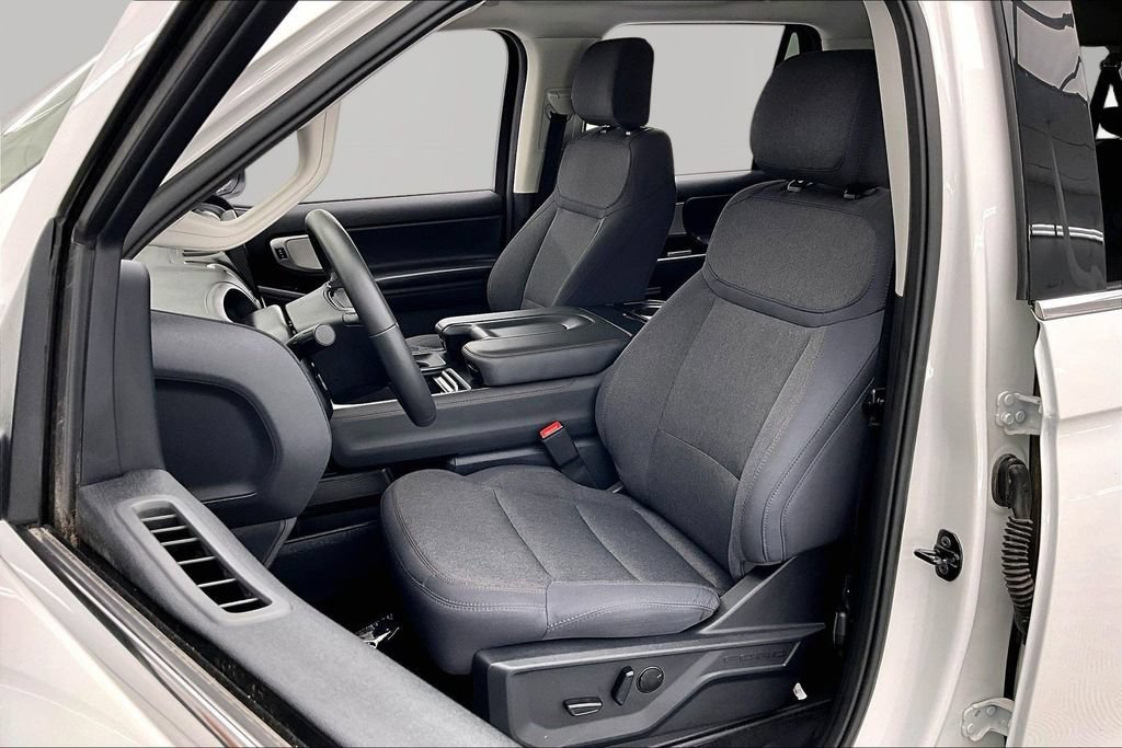 Certified 2025 Ford Expedition Max Active AWD/4WD image 25