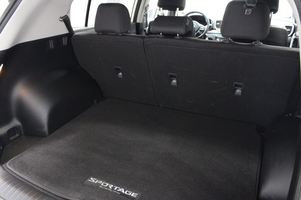 Used 2022 Kia Sportage LX AWD/4WD image 15