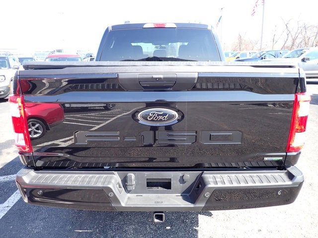 Certified 2022 Ford F150 XL w/ STX Black Appearance Package image 3