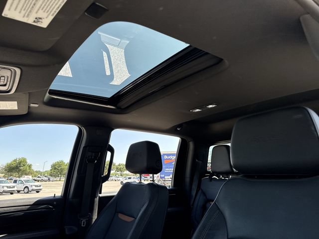 Used 2024 GMC Sierra 2500 AT4 w/ AT4 Preferred Package AWD/4WD image 22