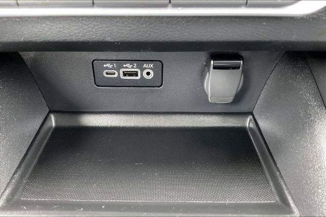 Used 2025 Nissan Altima 2.5 SV FWD image 32