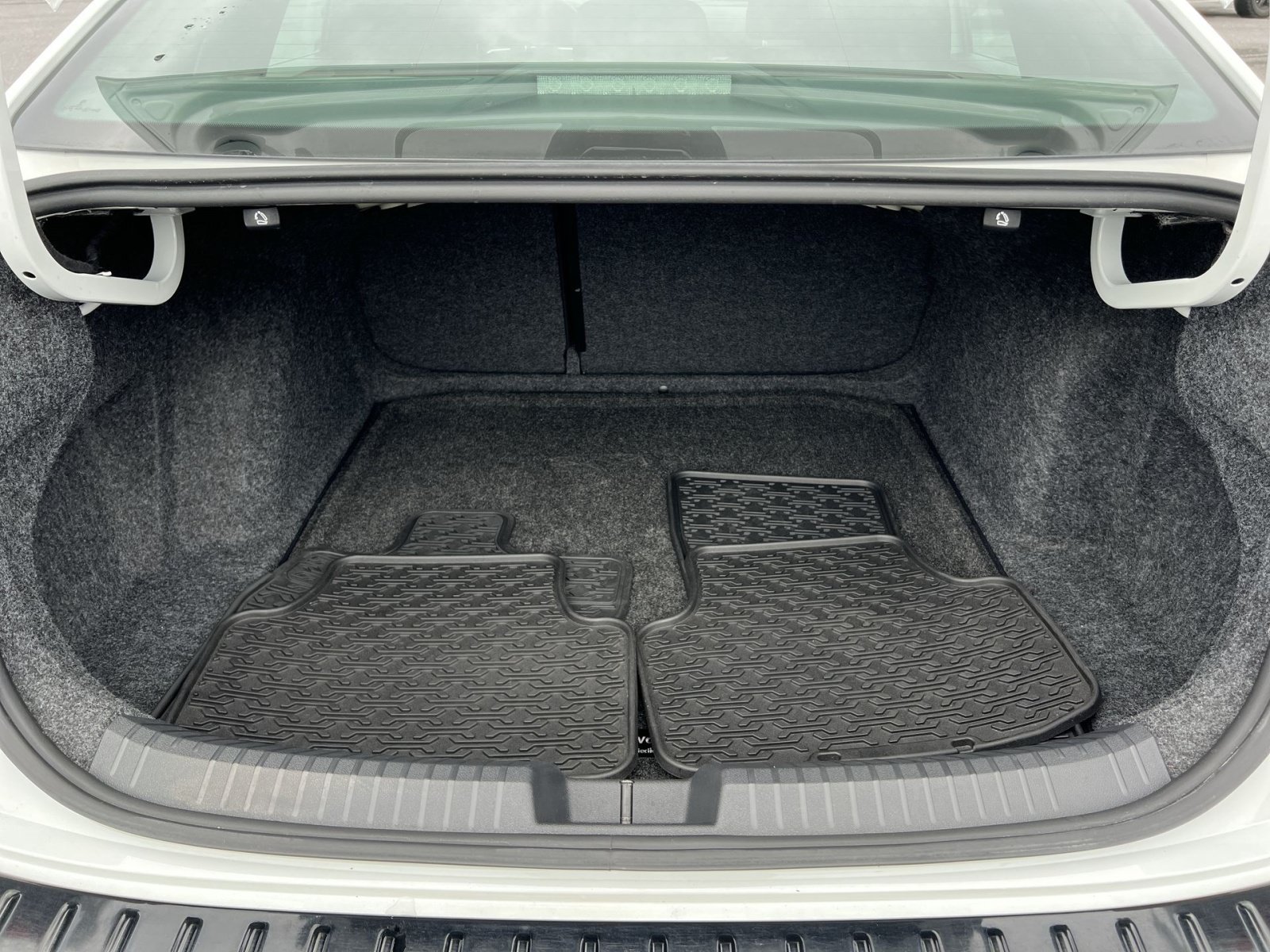 Used 2023 Volkswagen Jetta Sport FWD image 24