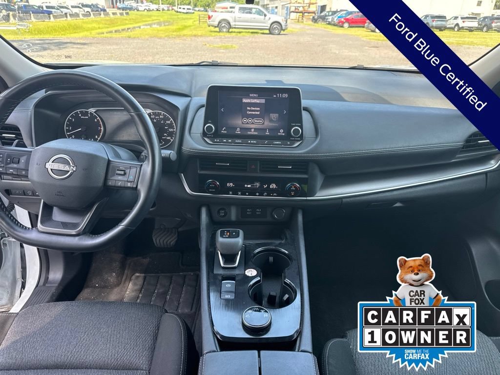 Used 2025 Nissan Rogue SV AWD/4WD image 15