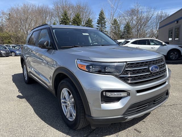 Certified 2023 Ford Explorer XLT w/ Equipment Group 202A image 2