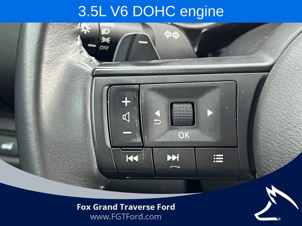 Used 2025 Nissan Pathfinder SV AWD/4WD image 21