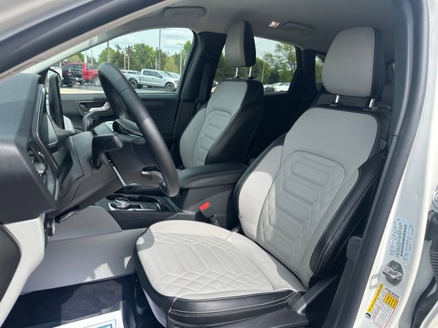 Certified 2024 Ford Escape Platinum w/ Premium Technology Package AWD/4WD image 12