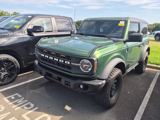 Certified 2023 Ford Bronco Black Diamond AWD/4WD image 4