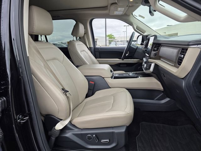 Certified 2022 Ford Expedition Limited RWD image 29