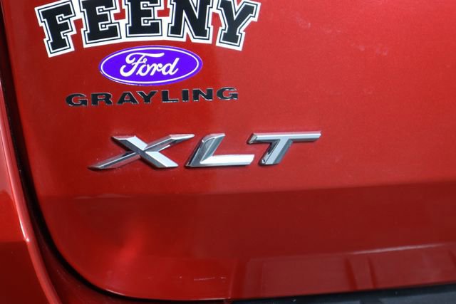 Certified 2022 Ford Explorer XLT w/ Equipment Group 202A image 30